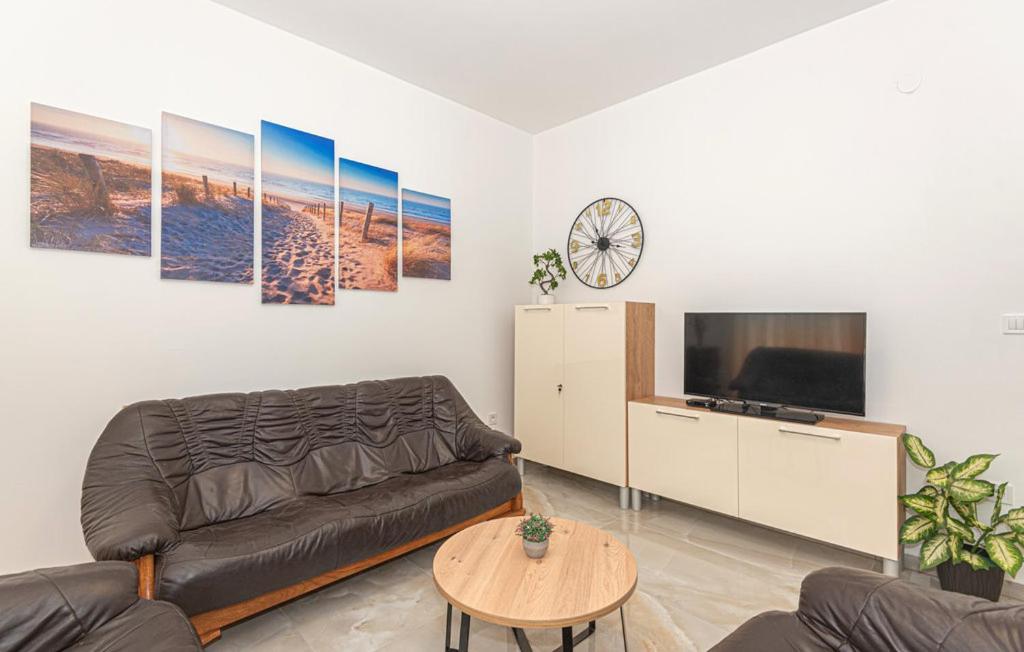 Holiday Home Gveric Vodice Exteriör bild